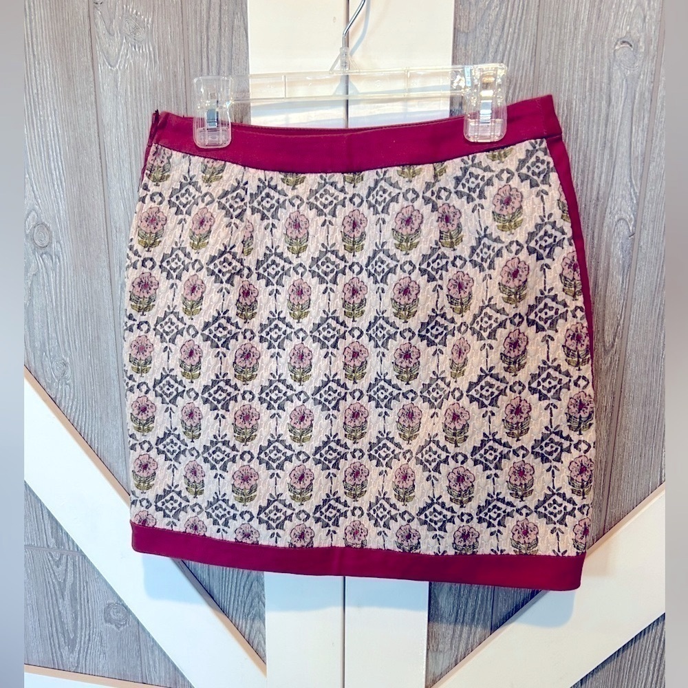 Bag105. H&M SZ 4 length 14ā floral boho style skirt. - Picture 3 of 4